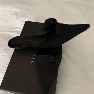 THEORY satin pointed mules